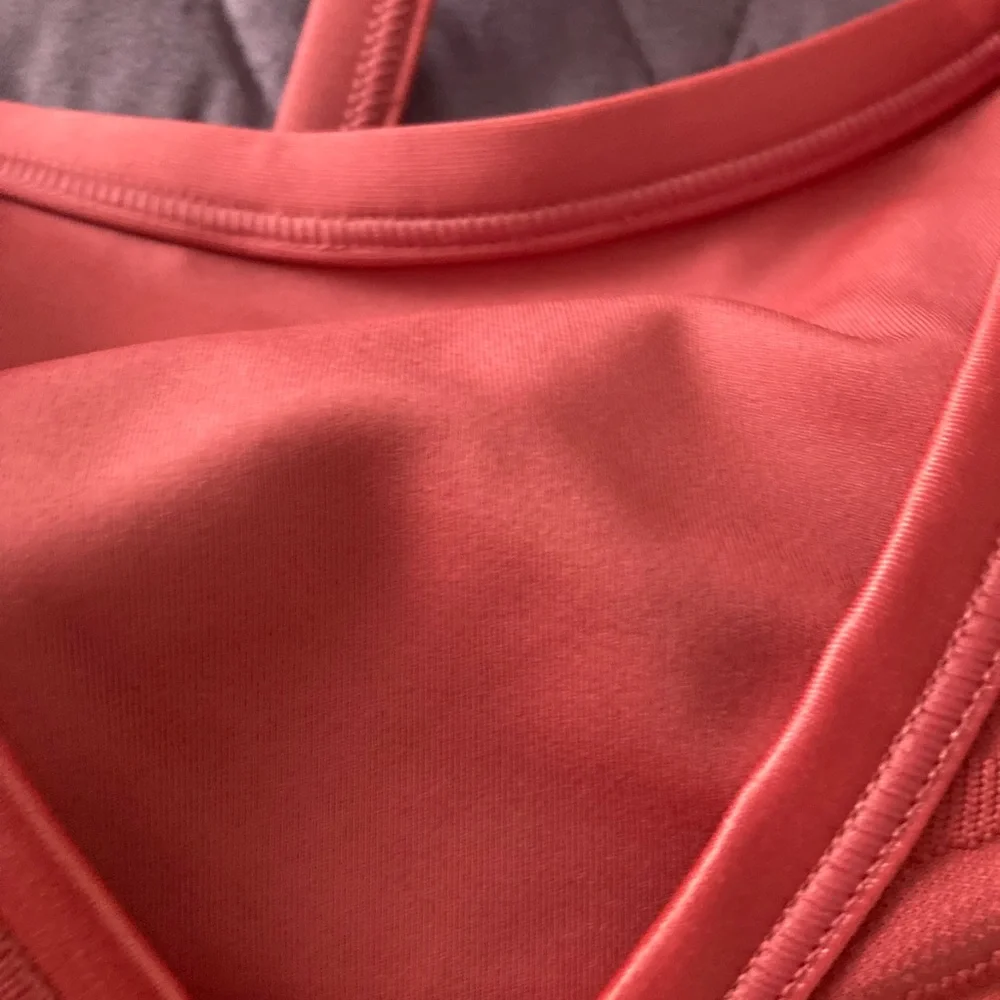 Nike sports bra - Picture 6 of 9